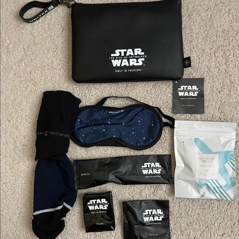 Star Wars United Collectible Travel Kit